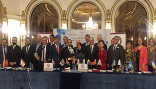 صورة جماعية بعد ختام أعمال منتدى السياحة العلاجية العالمي