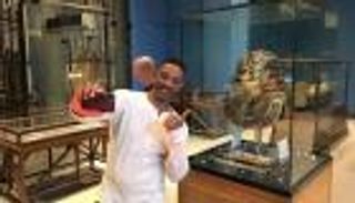 بالصور.. سيلفي ويل سميث مع توت عنخ آمون