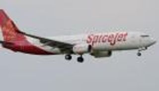 هبوط اضطراري لطائرة هندية بسبب رائحة المرحاض