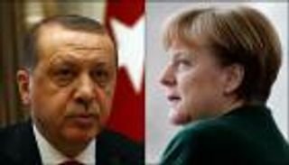 ميركل تندد باتهام أردوغان لألمانيا بـ"النازية"