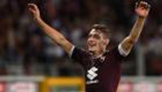 رئيس تورينو غير واثق من بقاء بيلوتي