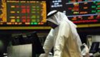 خسائر أسهم قيادية تقود بورصات الخليج للتراجع