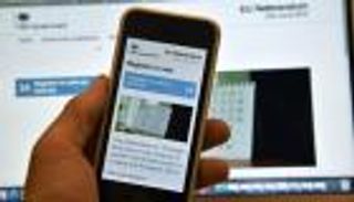 خبير أممي يدعو إلى معاهدة للحماية من مراقبة الإنترنت