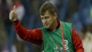 الفيفا يلزم منتخب اليمن بدفع رواتب سكوب