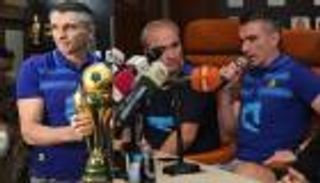 كارتيرون يرفض الكشف عن تشكيلة النصر للنهائي 