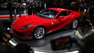 فيراري 812 سوبر فاست