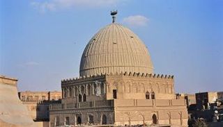 باب قبة الإمام الشافعي المسروق