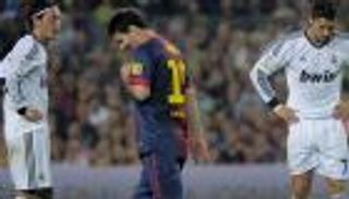 ميسي ليس في تشكيل أوزيل لأفضل اللاعبين