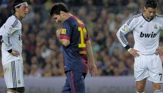 ميسي وأوزيل