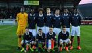 3 "جواهر" جزائرية ضمن قائمة ناشئي فرنسا لليورو