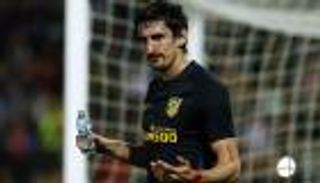 مدافع أتلتيكو يستعين بقناع بعد كسر أنفه