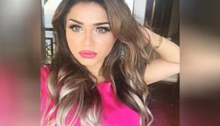 أول كويتية مهتمة بالأزياء والتصوير على مواقع التواصل الاجتماعي