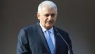 الدنمارك ترجئ زيارة يلديريم وفرنسا تدعو لتهدئة