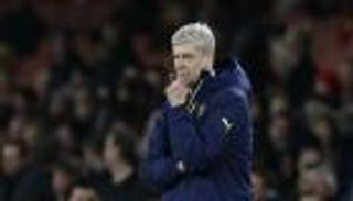 المطالبة برحيل فينجر تصل إلى الدوري الأمريكي