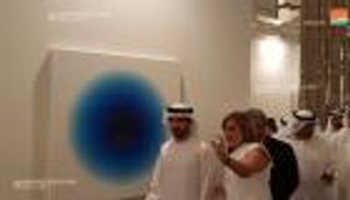 حمدان بن محمد يزور "أرت دبي"