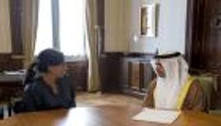 حامد بن زايد يبحث في بوينس آيرس تعزيز علاقات الإمارات والأرجنتين