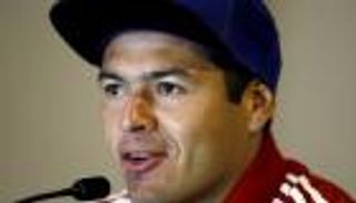 الإيقاف لمدة عام عقوبة الاشتباك مع حكم في المكسيك