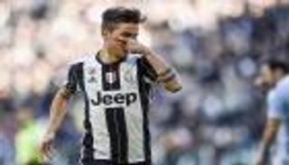 ديبالا يصالح كاسياس بعد التسجيل في مرماه