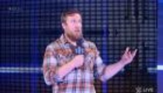 براين يعلن عن نزال غامض على بطولة السيدات في "راسلمانيا"