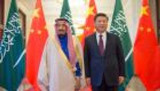 السعودية والصين توقعان اتفاقات بـ65 مليار دولار