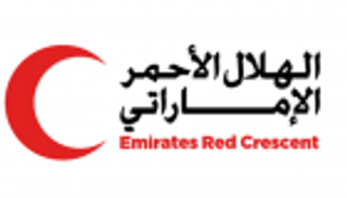 الهلال الأحمر الإماراتي يغيث نازحي شبوة وأبين في المكلا