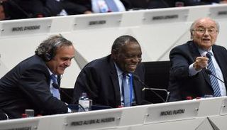 بلاتر وحياتو وبلاتيني