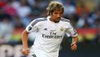 محاكمة كوينتراو بتهمة الرشوة