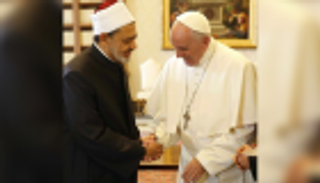 الشهر المقبل.. قمة إسلامية مسيحية بين شيخ الأزهر وبابا الفاتيكان بالقاهرة