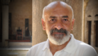 وفاة الفنان السوري رياض وردياني.. ودفنه بكندا