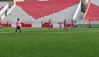 مباراة مختلطة بين الرجال والنساء تثير جدلا بالشارع الجزائري