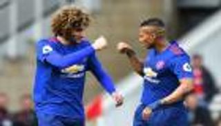 فيلايني يسجل بالدوري الإنجليزي بعد غياب 15 شهرا