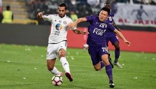 من مباراة العين والجزيرة