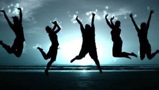 مغردون سعوديون يبحثون عن السعادة