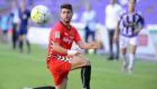 برشلونة يقترب من "بوسكيتس الجديد"