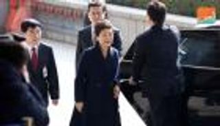 كوريا الجنوبية.. "باك" تعود لمنزلها بعد استجواب دام 14 ساعة