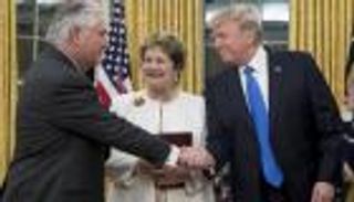 ريكس تيلرسون: زوجتي أقنعتني بقبول منصب وزير الخارجية الأمريكي