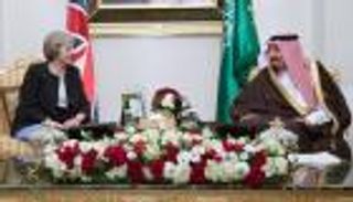 الملك سلمان يعزي تيريزا ماي بضحايا هجوم لندن