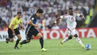 صورة من مباراة الإمارات واليابان
