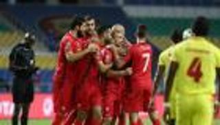 كاسبرزاك يدرس الدفع بثلاثي جديد في ودية الكاميرون 