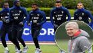 فينجر يتوقع سيطرة فرنسا على الكرة العالمية