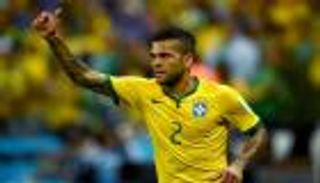 "ماريانو إشبيلية" بديلا لألفيس أمام باراجواي