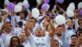 جماهير الريال تهدي بيريز مفتاح الفوز بالانتخابات