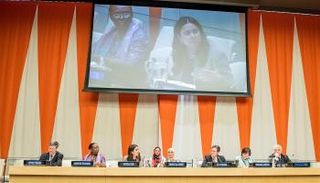 عهود الرومي وزيرة الدولة للسعادة