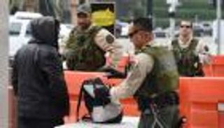 تونس تستدعي سفير بريطانيا بشأن حظر الإلكترونيات على الطائرات