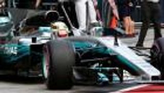 هاميلتون أول المنطلقين في سباق جائزة استراليا الكبرى