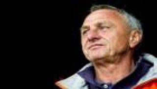 برشلونة يكشف عن خطته لتكريم كرويف