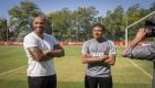 أسطورة أرسنال يرفض مقارنته بمبابي