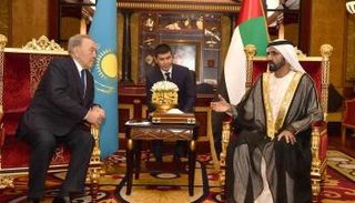 الشيخ محمد بن راشد والرئيس نور سلطان نزار باييف