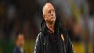 سكولاري يوضح حقيقة اعتزاله التدريب