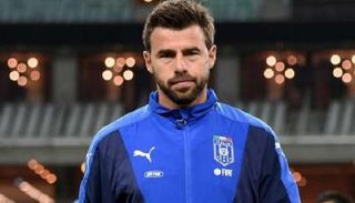 بارزالي مدافع ايطاليا